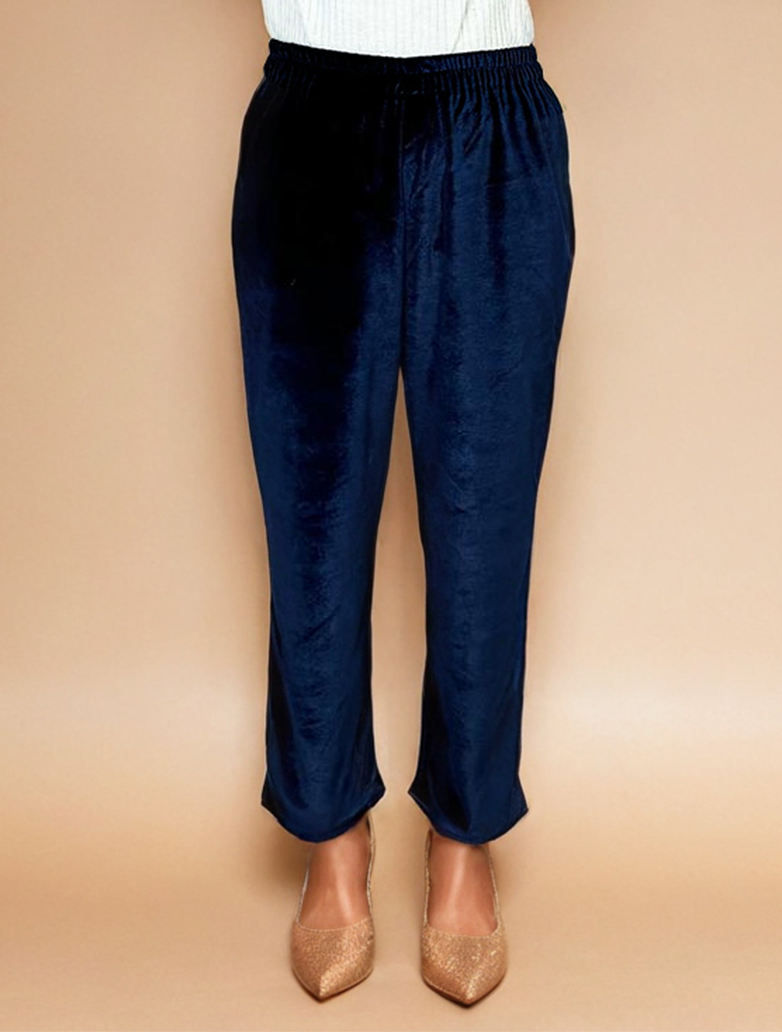 trueBrowns Navy Blue Velvet Embroidered Kaftan Kurta Set