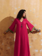 trueBrowns Pink Muslin Silk Straight Maxi Dress