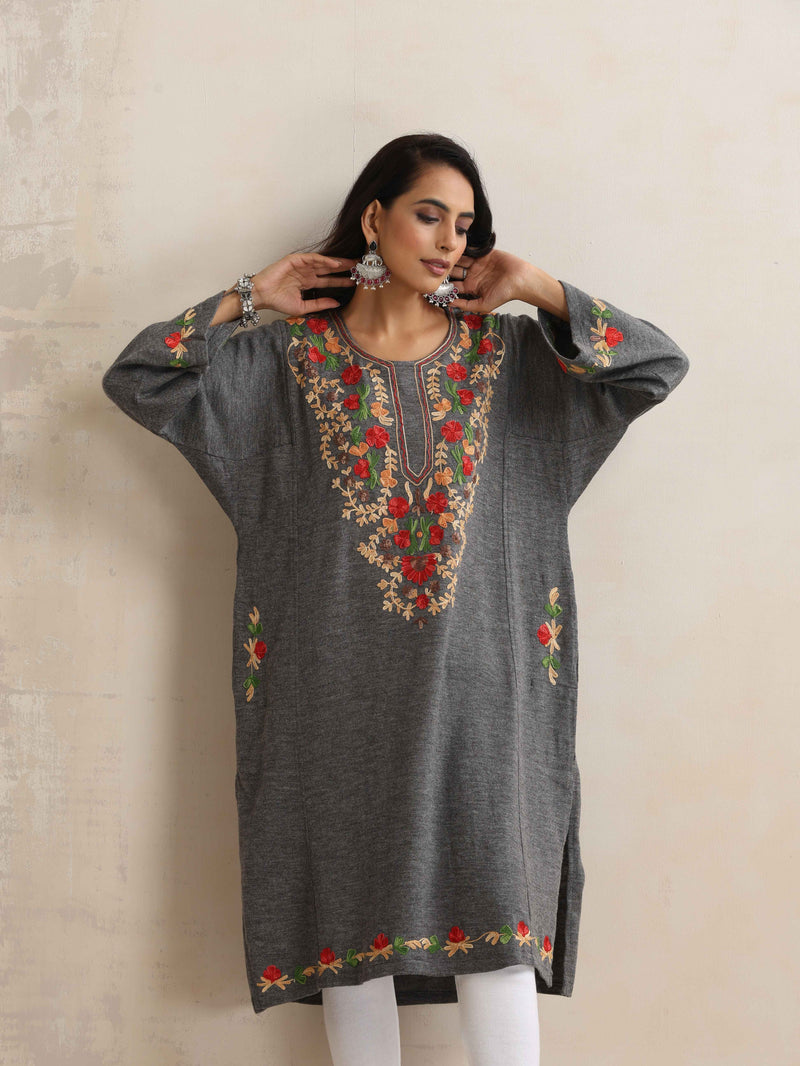 trueBrowns Grey Kashmiri Embroidered Woollen Phiran Kurta