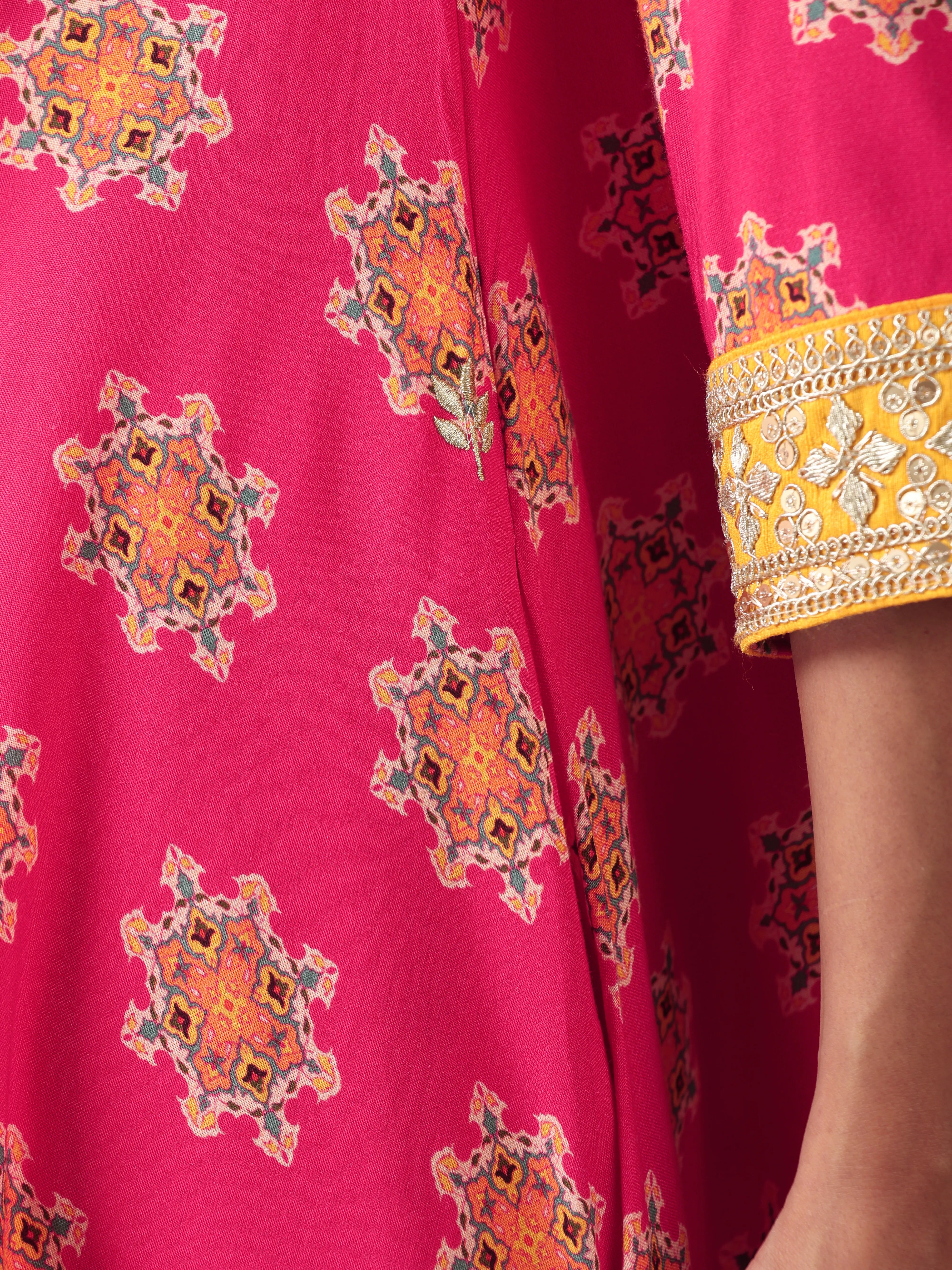 trueBrowns Pink Boota Print Viscose Flared Kurta Co-ord Set