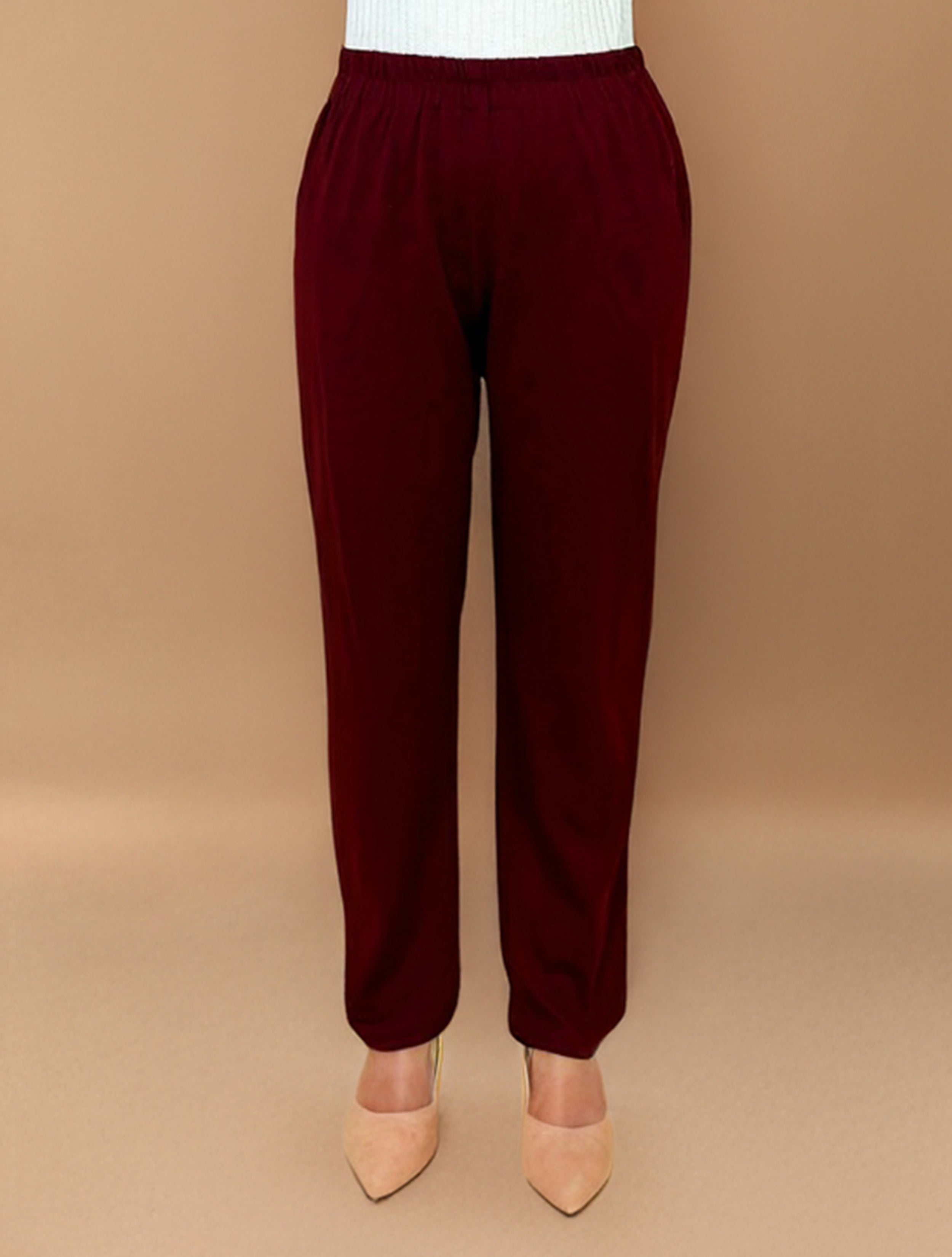 trueBrowns Maroon Embroidered Woollen Phiran Kurta Set