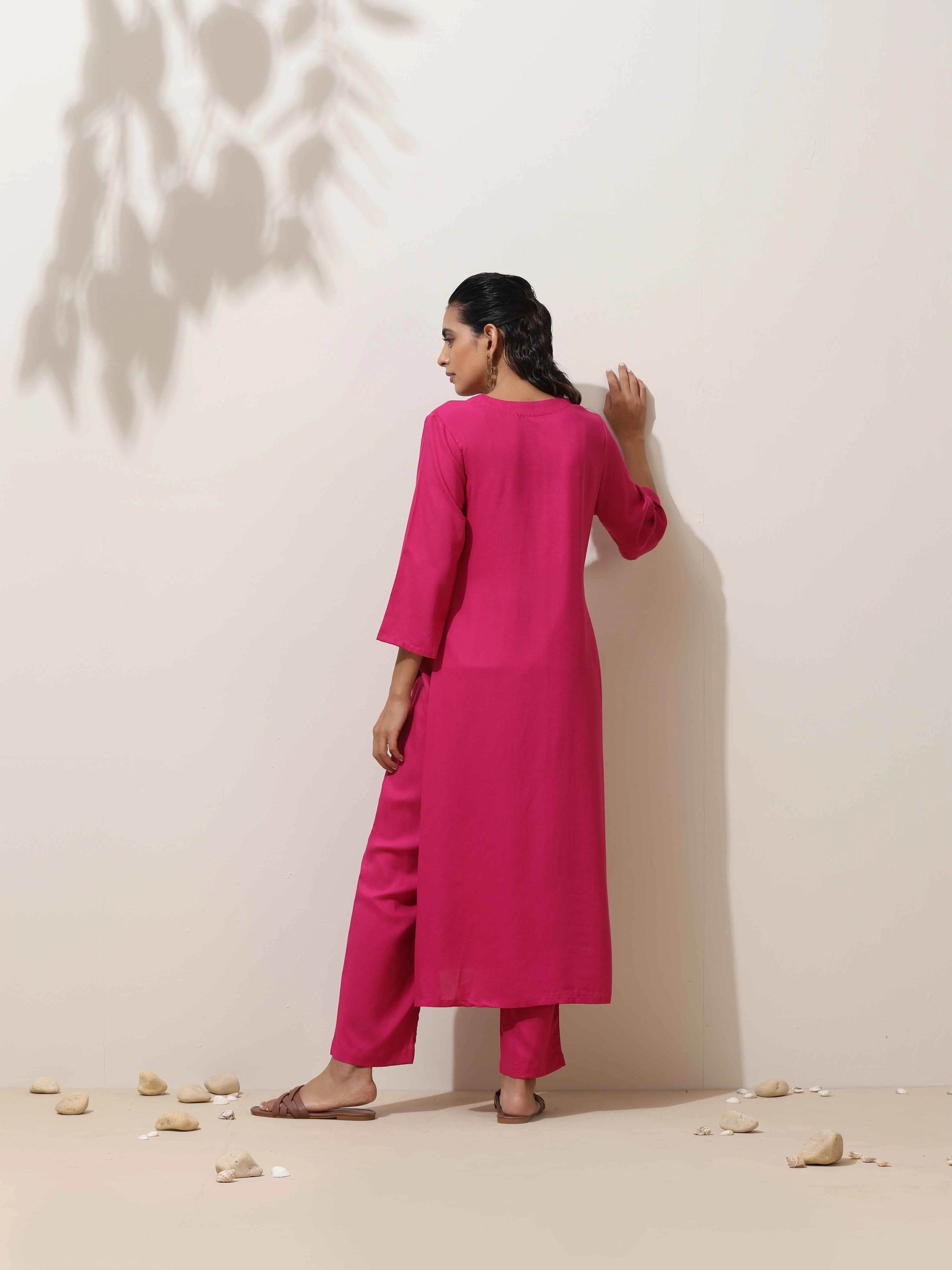 trueBrowns Pink Viscose Kurta Pant Set