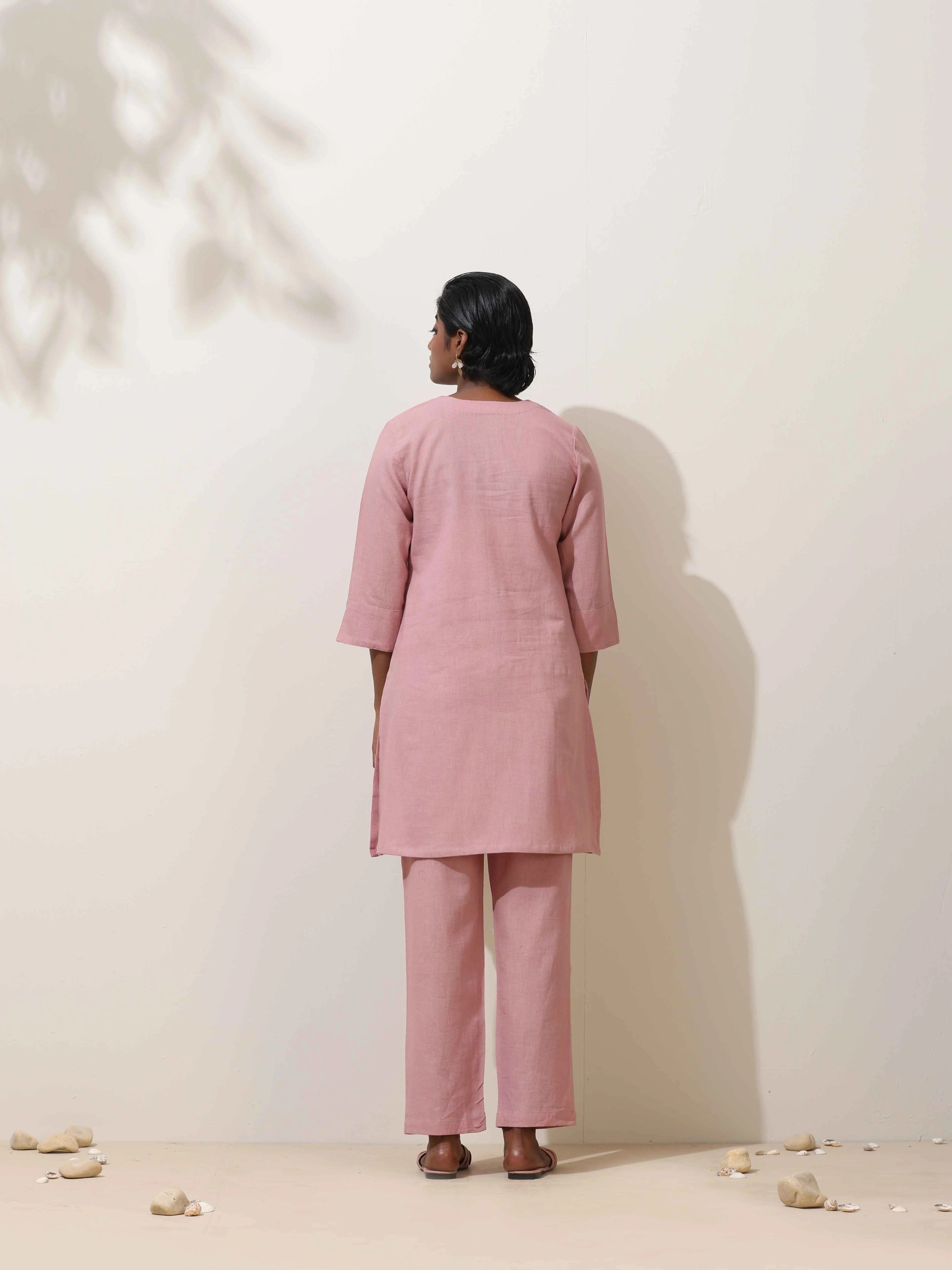 trueBrowns Pink Cotton Linen Kurta Co-Ord Set