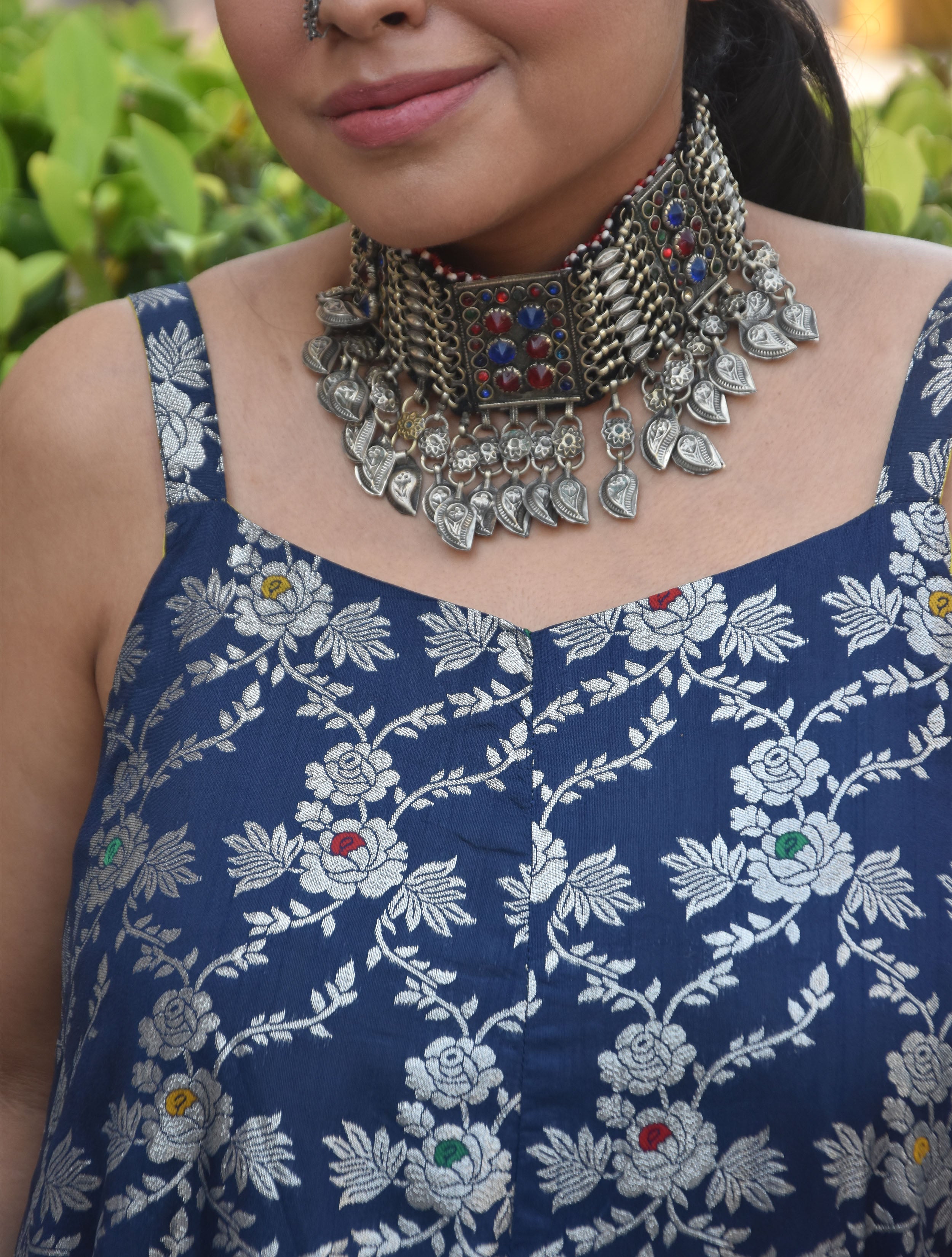 trueBrowns Blue Brocade Straight High-Slit Kurta Co-ord Set