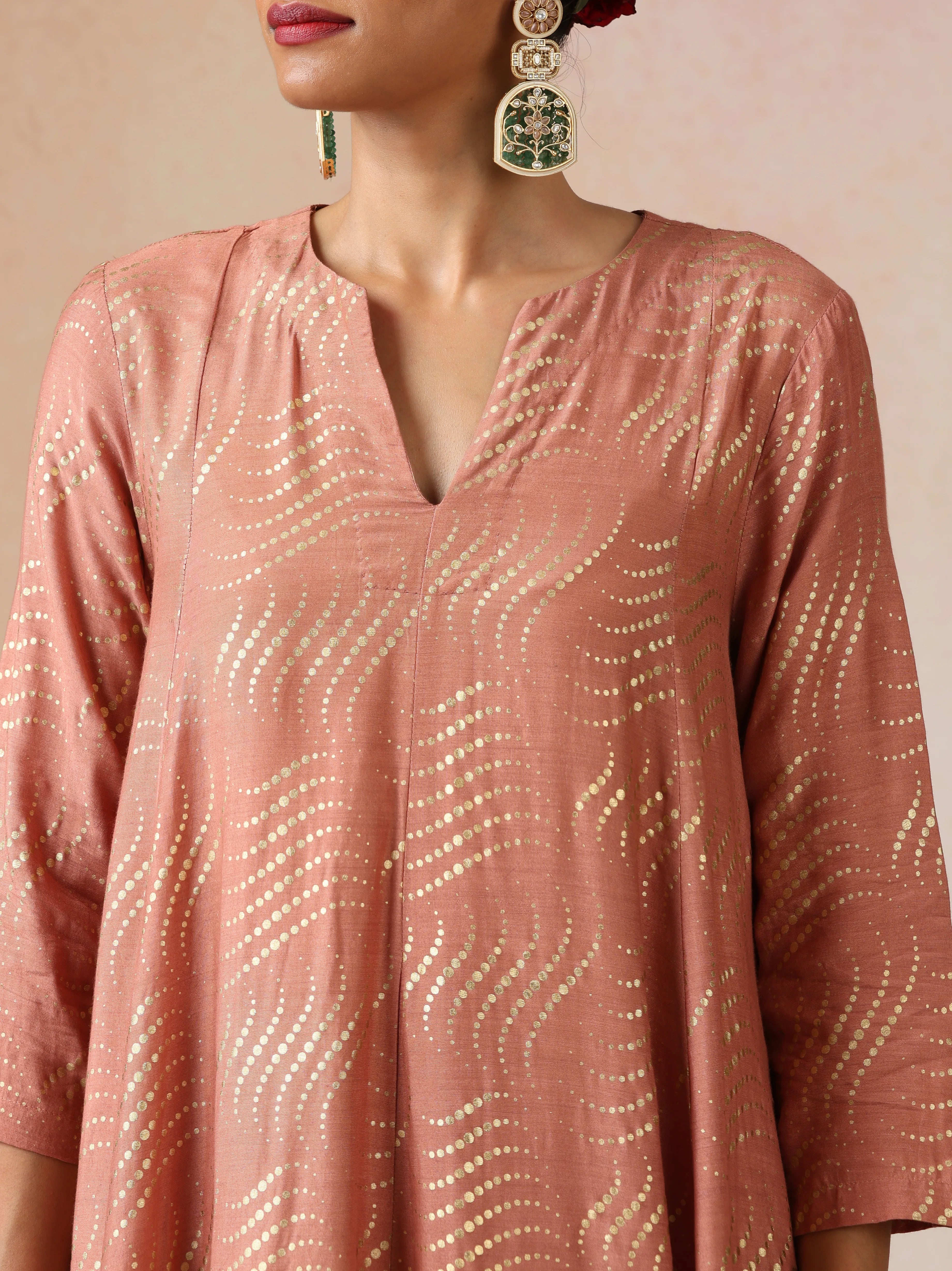trueBrowns Peach Gold Foil Print Muslin Silk Flared Kurta Co-ord Set