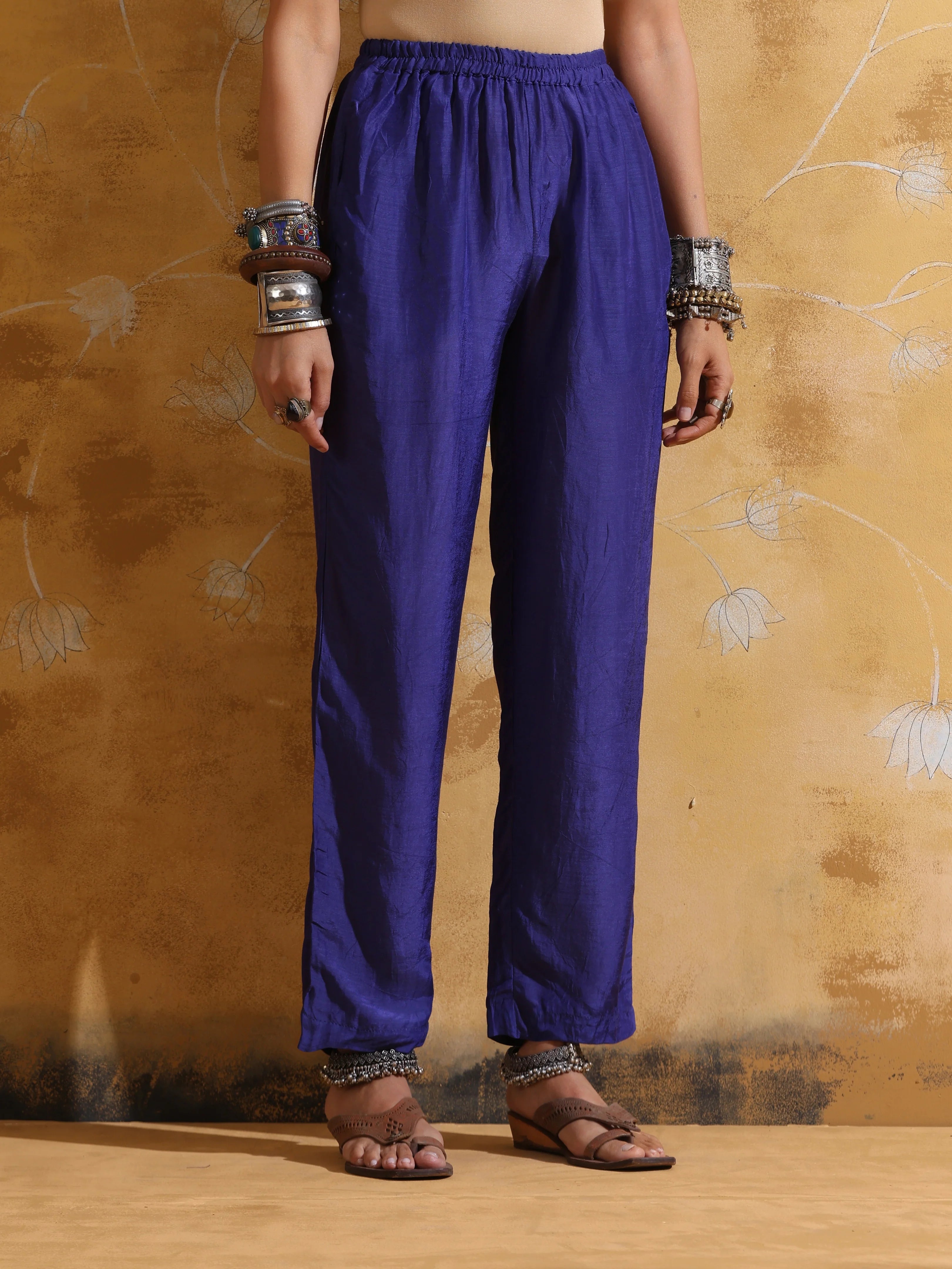 trueBrowns Purple Jaal Print Muslin Silk Straight Kurta Set