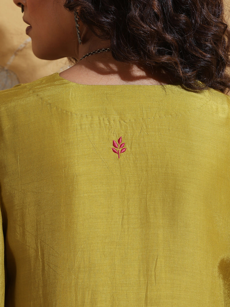 trueBrowns Lime Muslin Silk Straight Maxi Dress