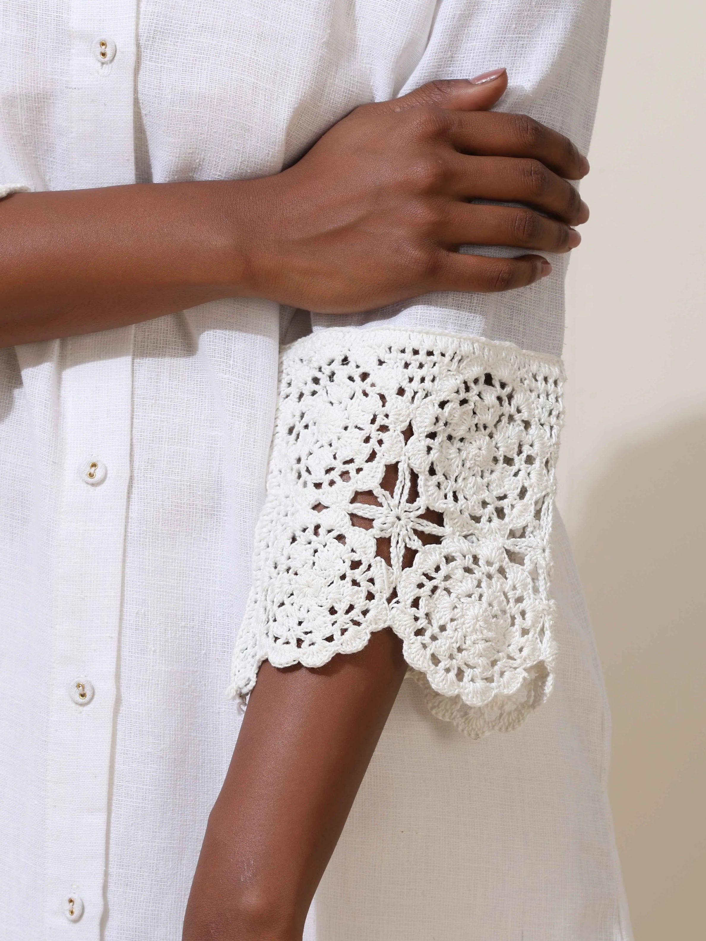 trueBrowns Luna White Crochet Natural Cotton Kurta Pant Set