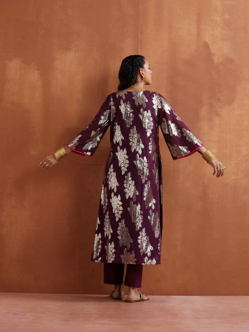 trueBrowns Purple Metallic Straight Kurta Set