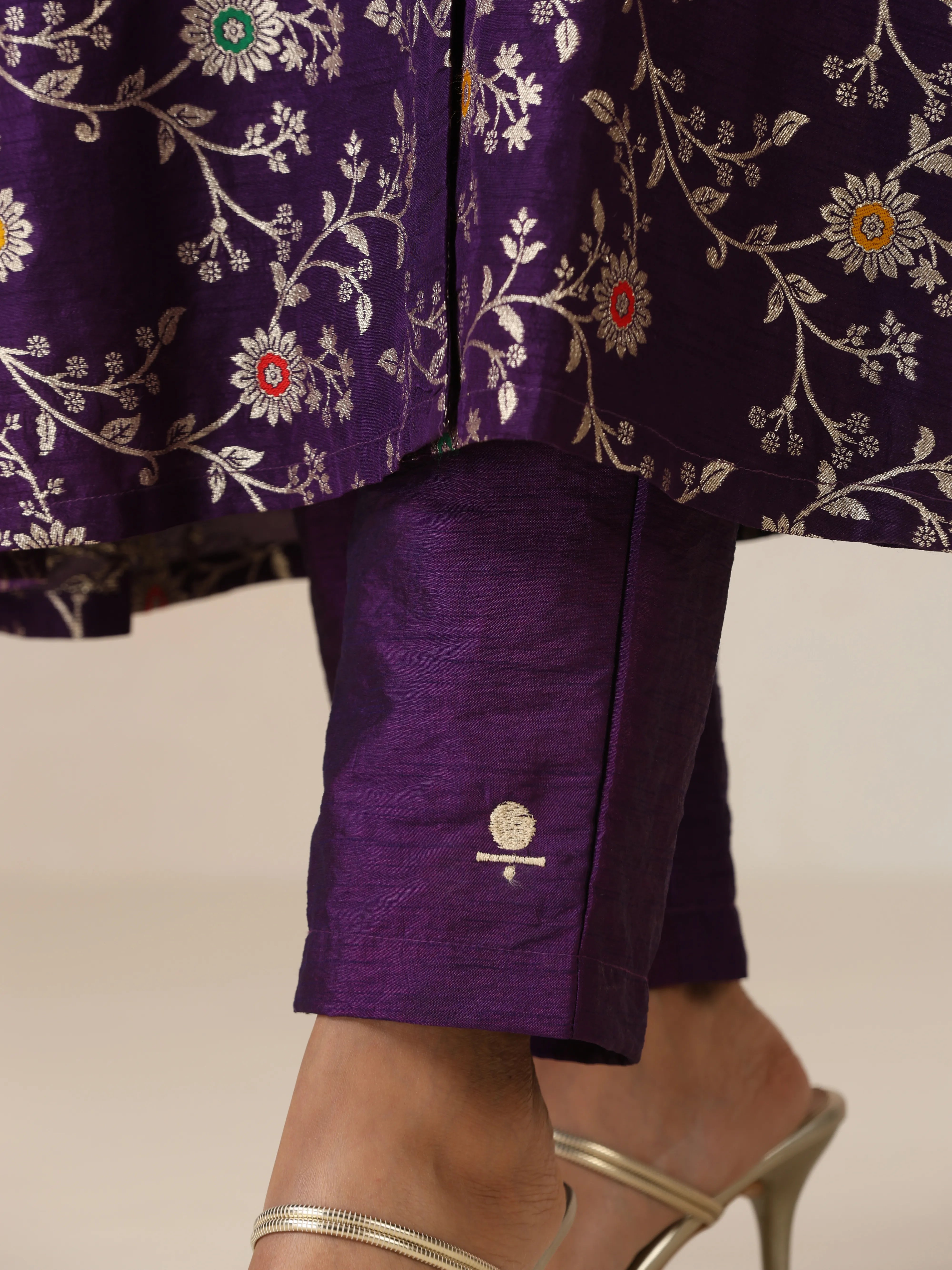  trueBrowns Purple Brocade Angrakha Kurta Set
