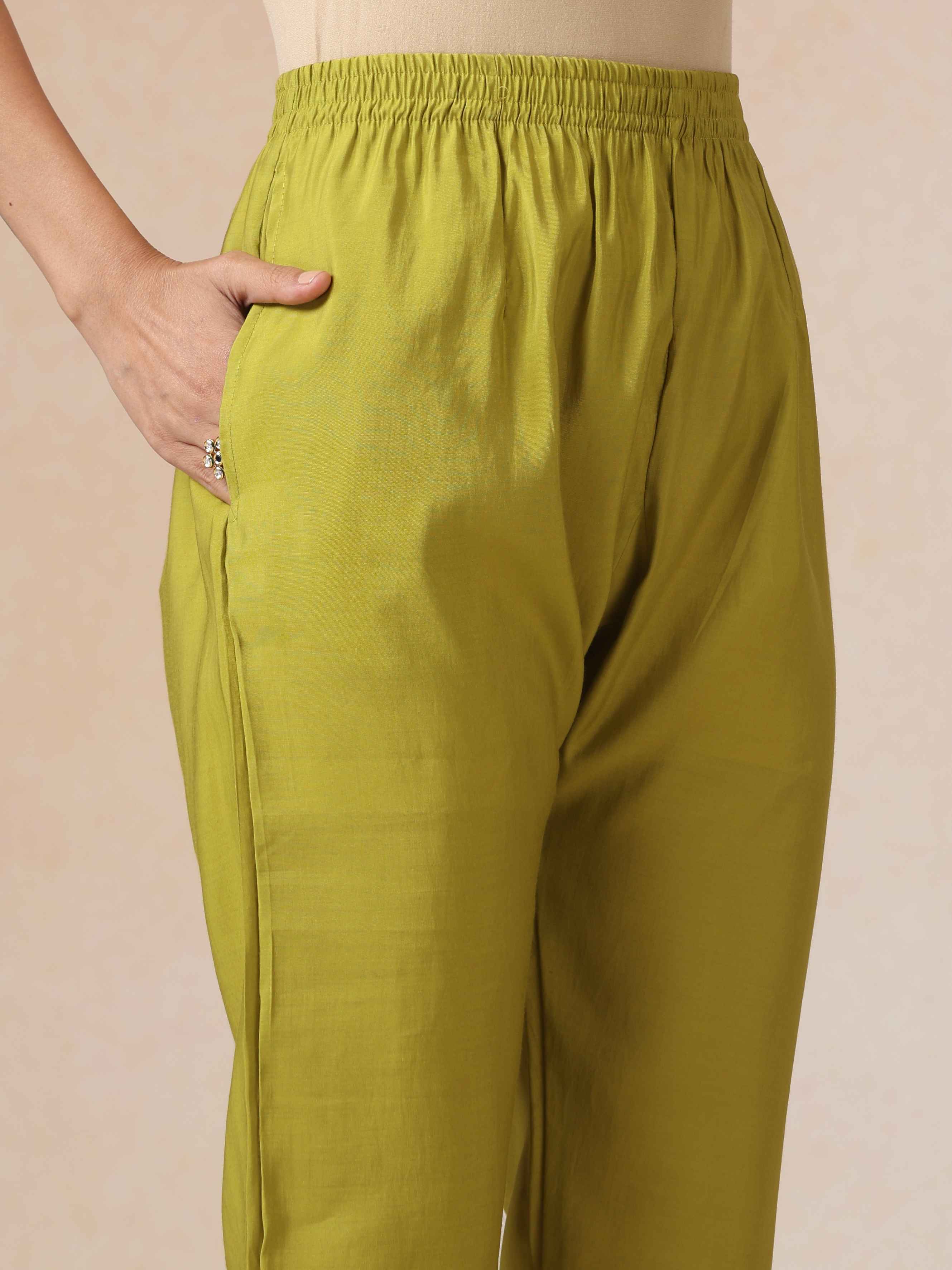 trueBrowns Green Zari Embroidered Straight Kurta 3pc Set