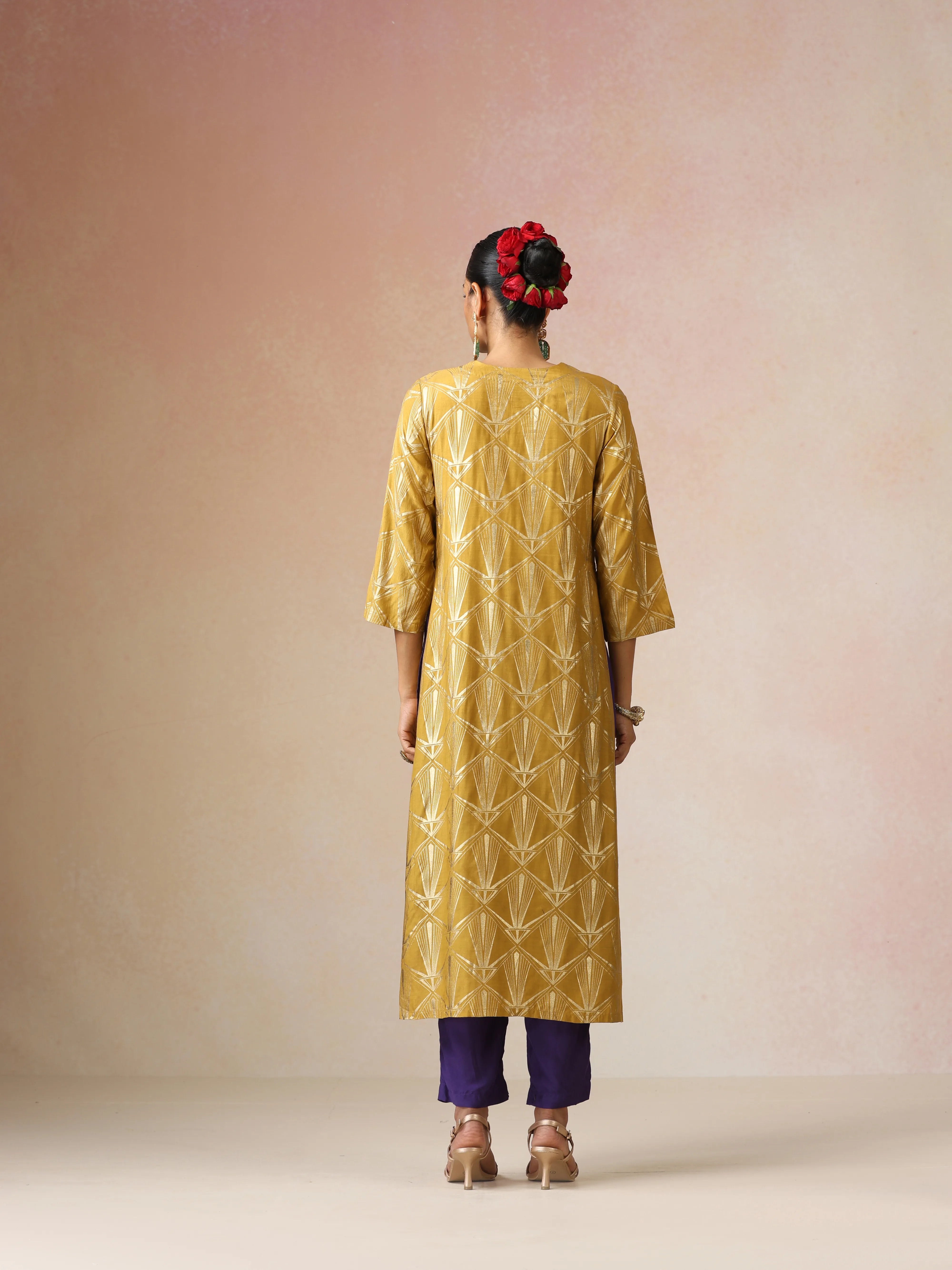 trueBrowns Mustard Gold Foil Print Muslin Silk Straight High-Slit Kurta Set
