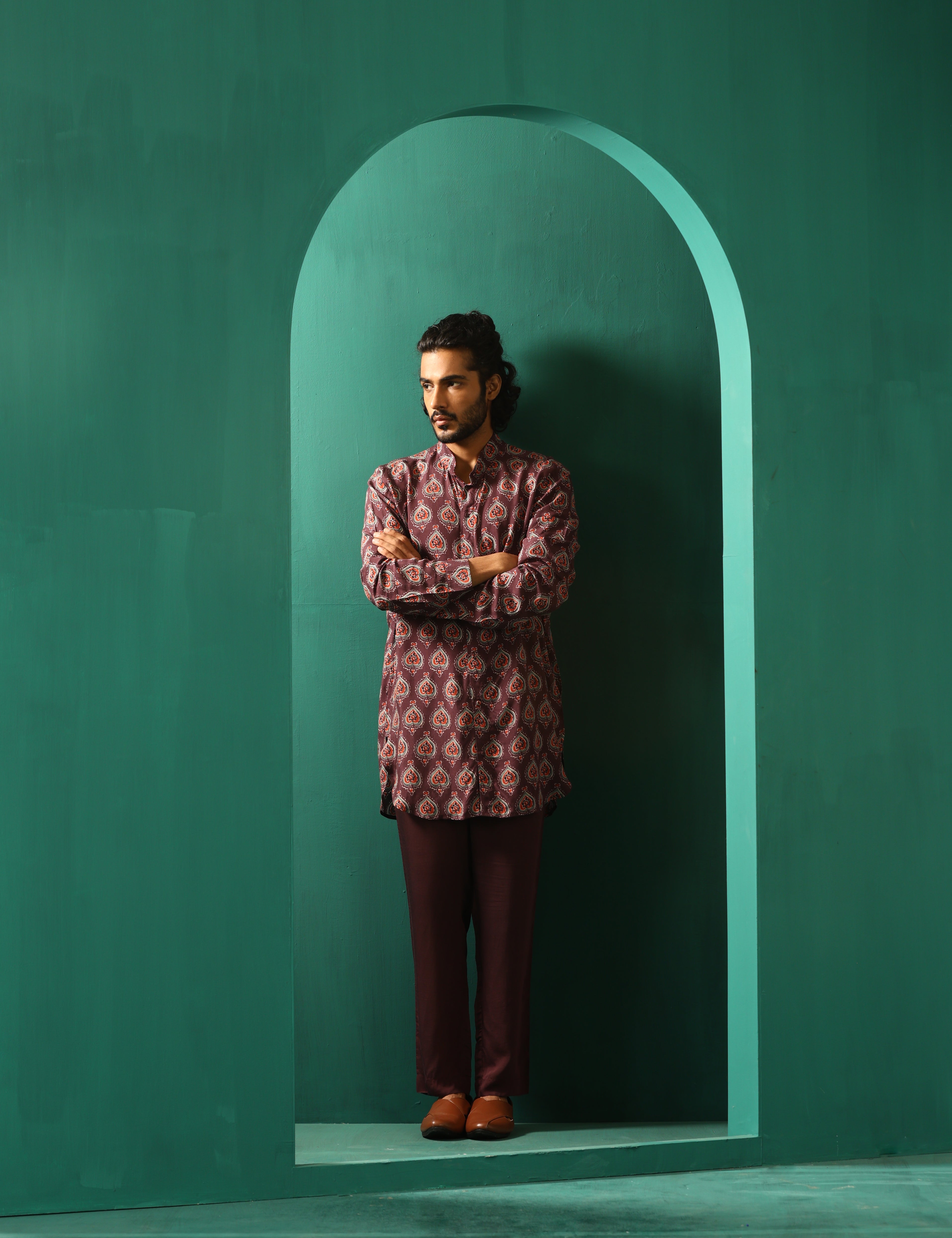 trueBrowns Men's Deep Purple Paan Muslin Silk Printed Co-ord Set