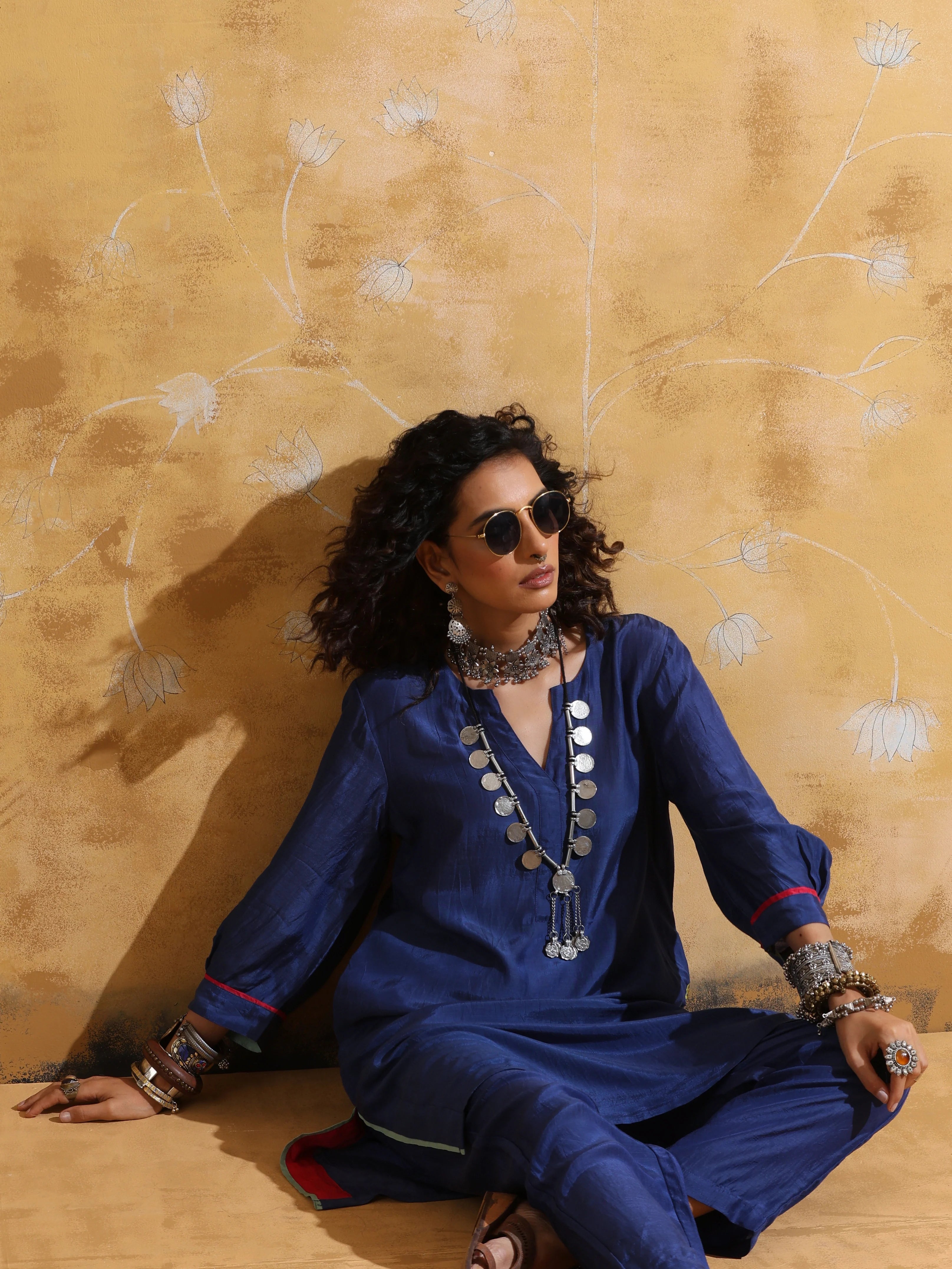 trueBrowns Blue Muslin Silk Relaxed Kurta Co-ord Set