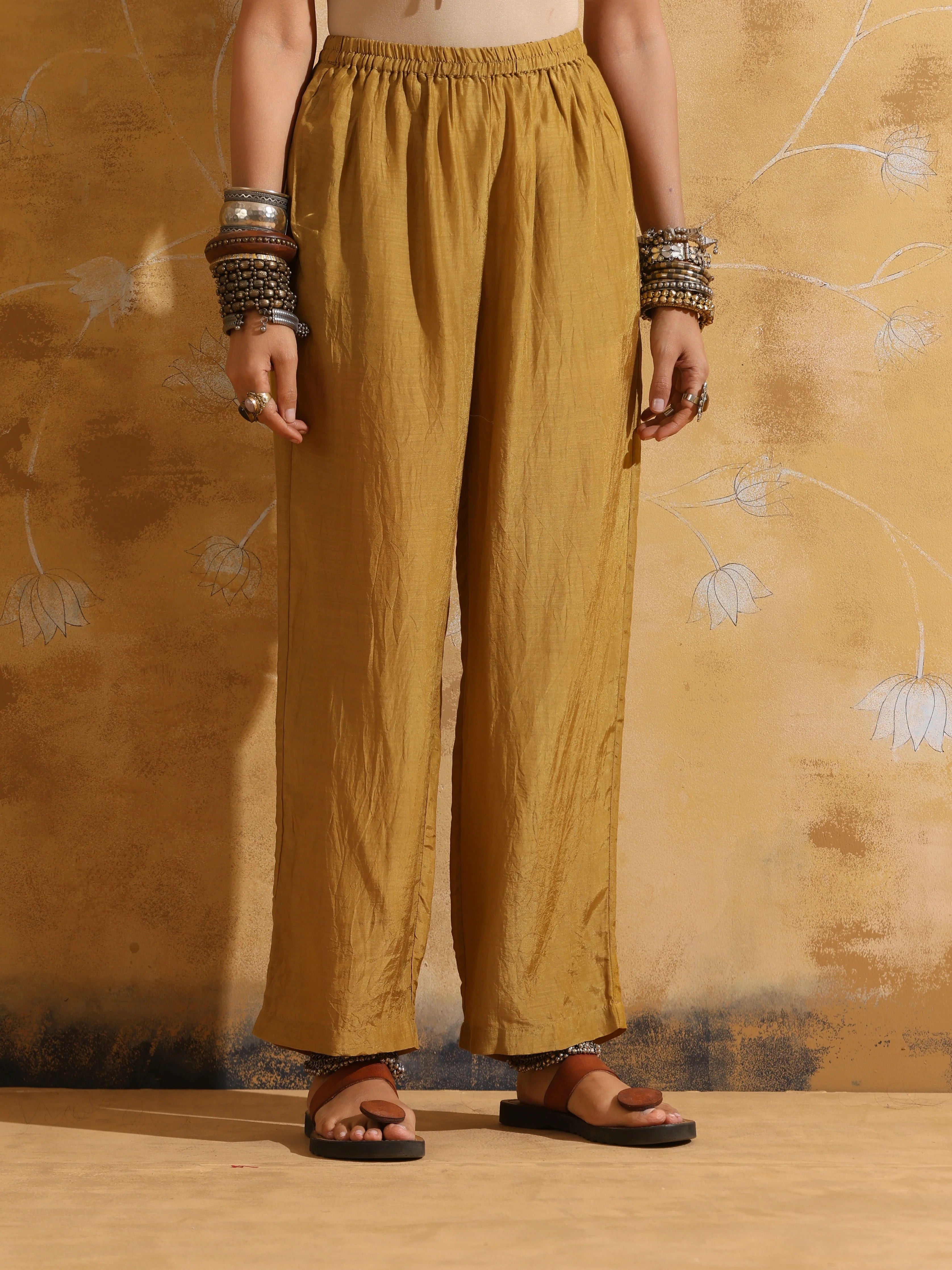 trueBrowns Mustard Jaal Print Muslin Silk High-Slit Fit and Flared Kurta Set