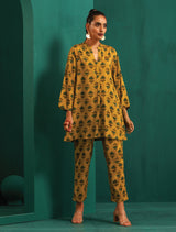 trueBrowns Mustard Flower Stem Muslin Silk Printed Relaxed Co-ord Set