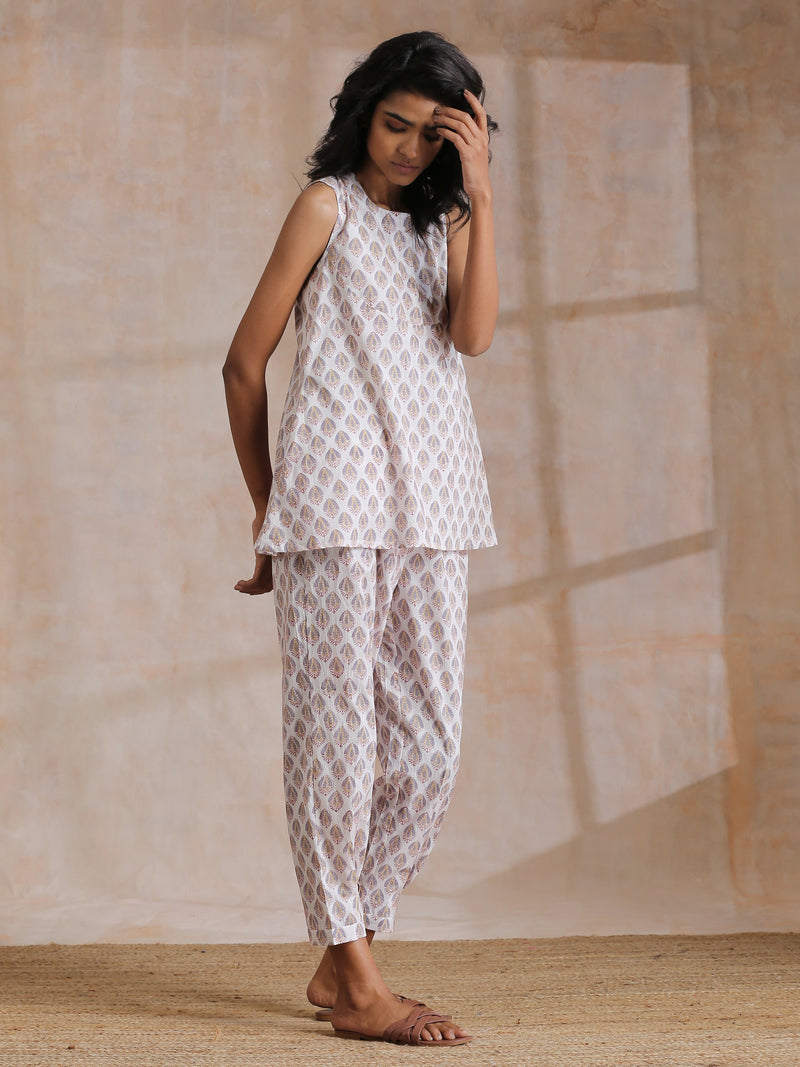 White With Grey Buta Block Print Cotton Sleeveless Co-Ord Set
