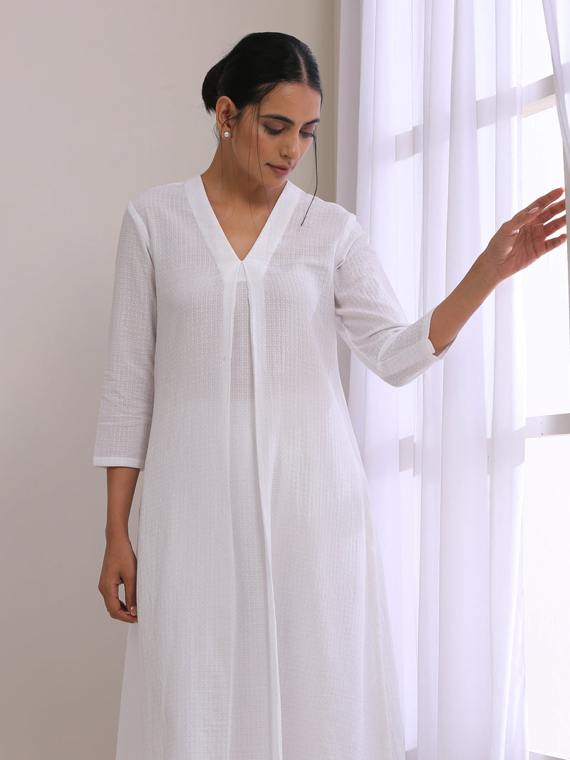 White Dobby Neck Pleat Kurta Pant Set