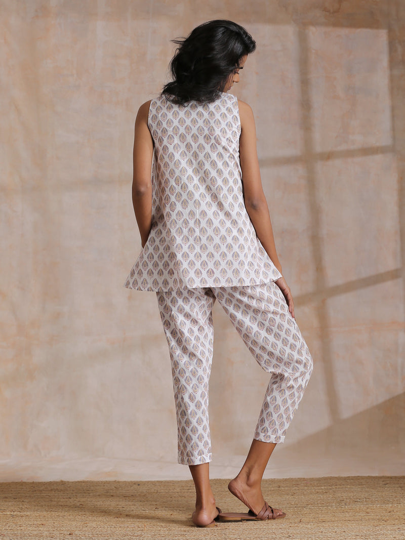 White With Grey Buta Block Print Cotton Sleeveless Co-Ord Set