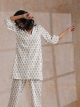 Multi Color Floral Booti Print Cotton V-Square Neck Co-Ord Set